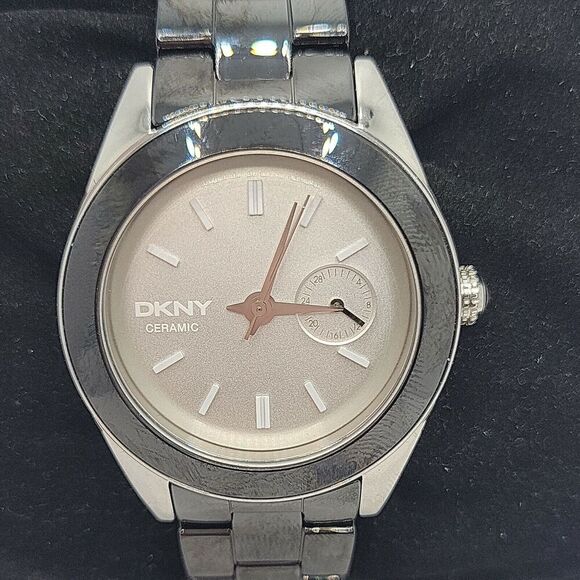 DKNY Jitney NY2143 Women's Black Bracelet Analog Dial Quartz Genuine Watch BC137 - Picture 1 of 11